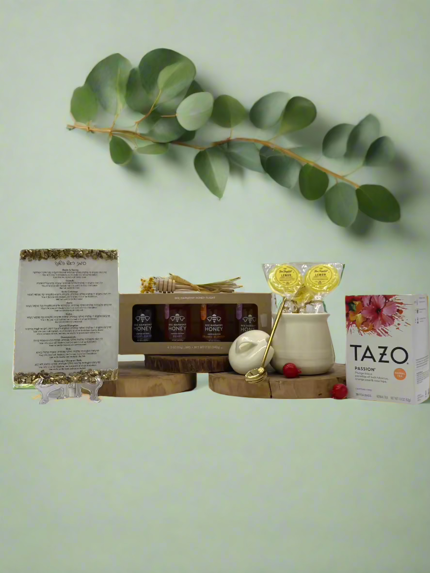 The Deluxe Tea & Traditions Box